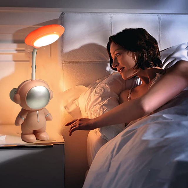 bco bd astronaut lamp